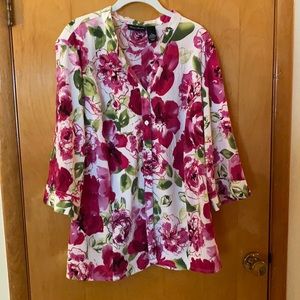 Maggie Barnes blouse size 1X 18/20 EUC